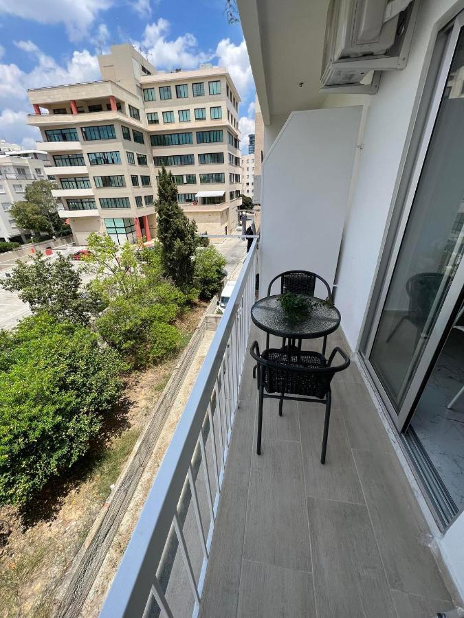 Amalia Residences Nicosia Kültér fotó
