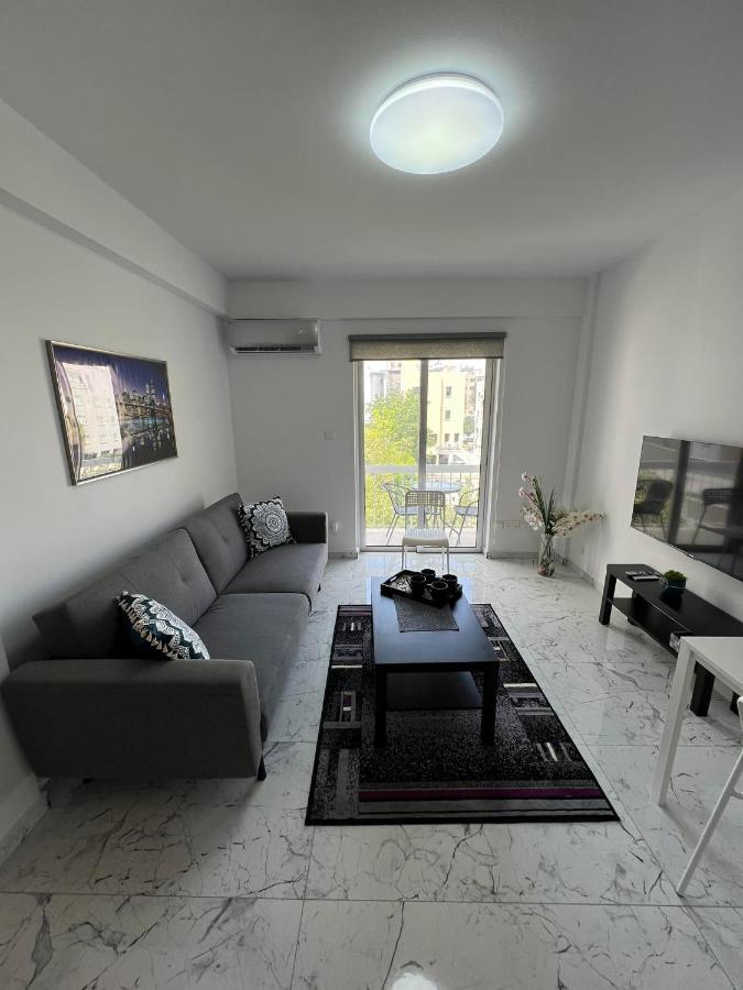 Amalia Residences Nicosia Kültér fotó